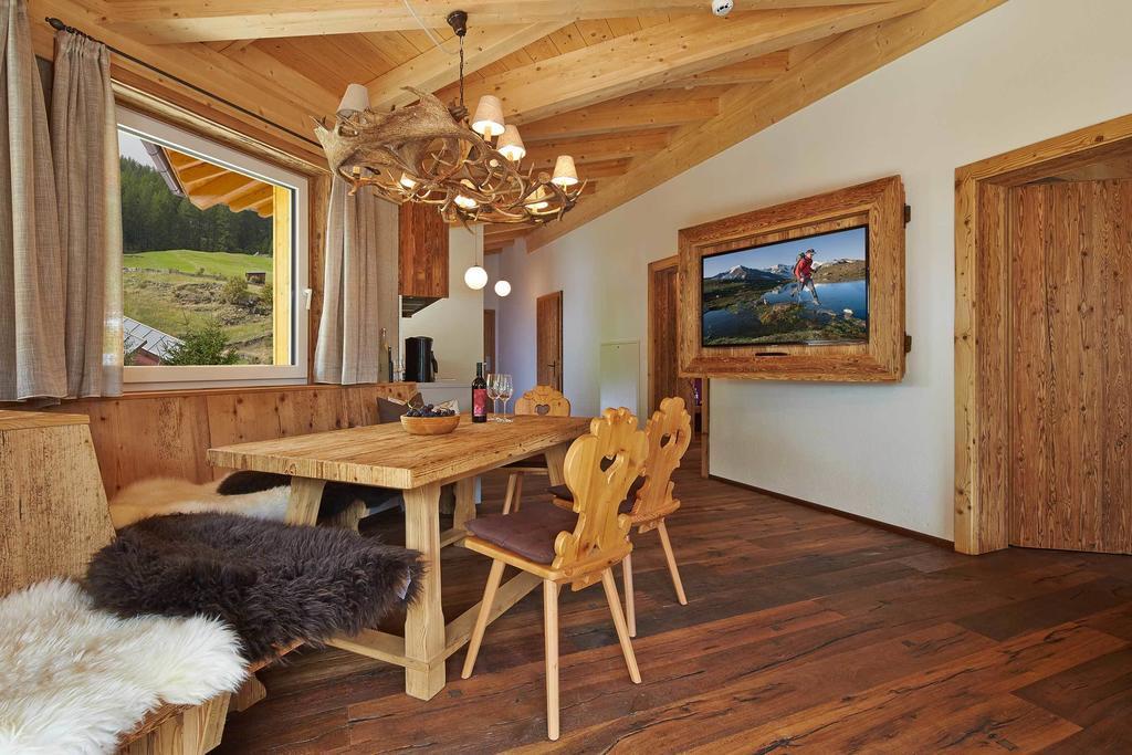 Alpendiamond Ski In & Bike Out Apartments Top 200, 400 & Penthouse 600 Sölden Værelse billede